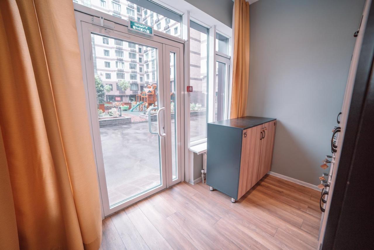 Tomiris Lady'S Capsul Hostel Only For Women Алма Ата Екстериор снимка