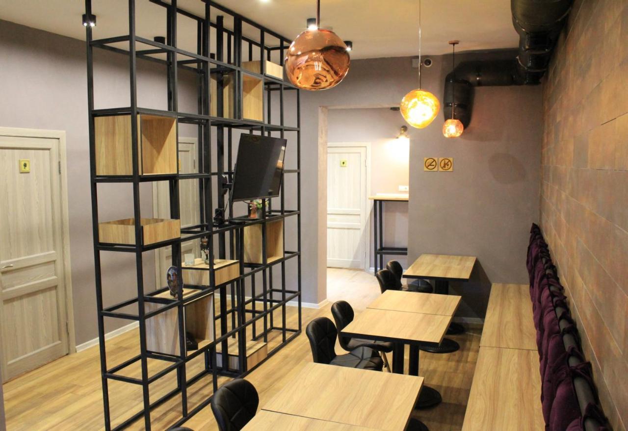 Tomiris Lady'S Capsul Hostel Only For Women Алма Ата Екстериор снимка